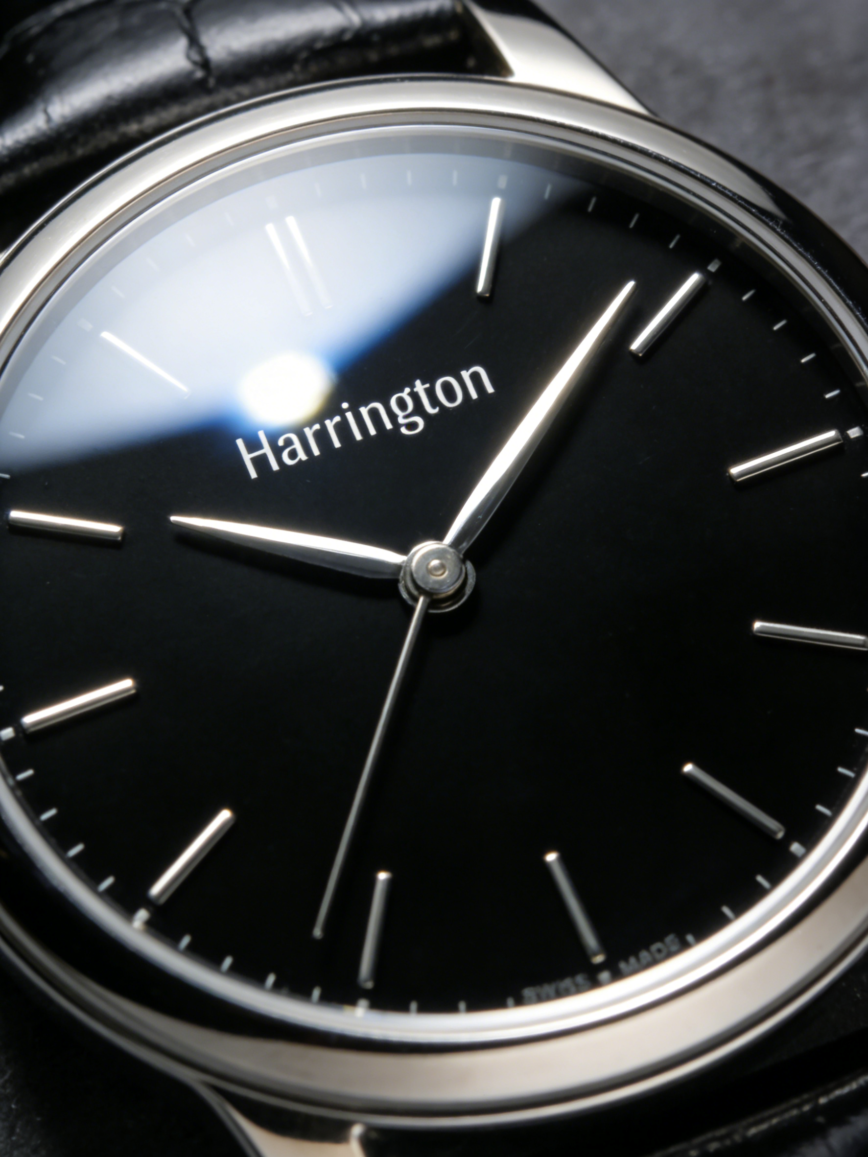 Dial detail
